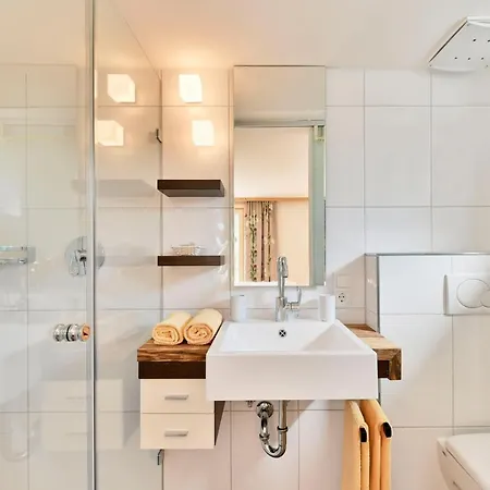 Casa de hóspedes Widderstein 4*